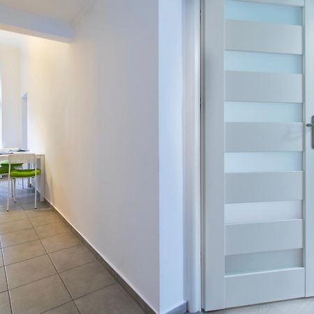 Light Apartment Zyblikiewicza Street Kraków Eksteriør billede