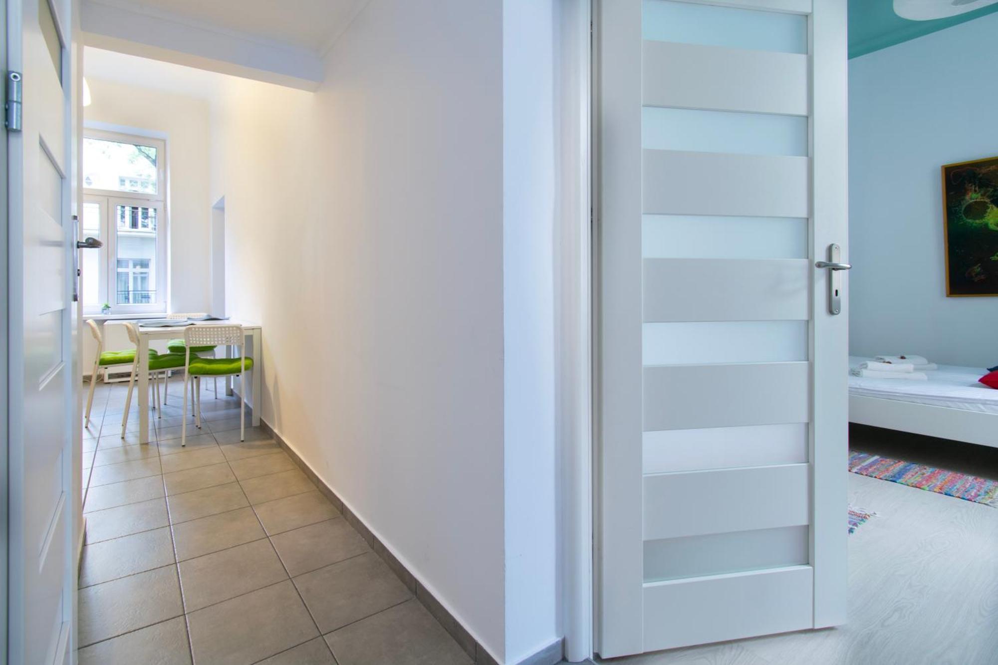 Light Apartment Zyblikiewicza Street Kraków Eksteriør billede